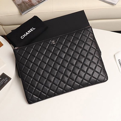 샤넬 파우치 클러치 백 A82552( 캐비어) 35cm