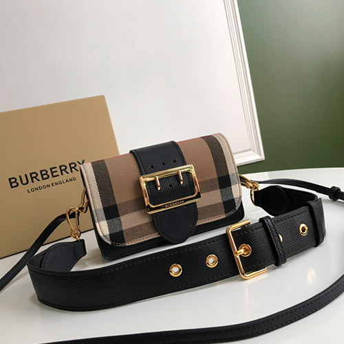 버버리 버클백 80415248