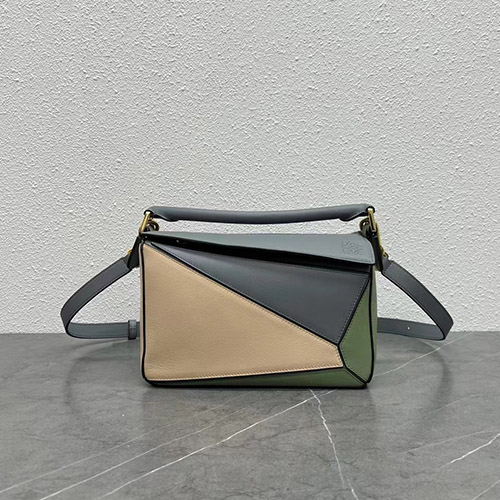 로에베 스몰 퍼즐 숄더백 A510S21X55