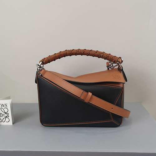 로에베 스몰 퍼즐 숄더백 A510S21X55