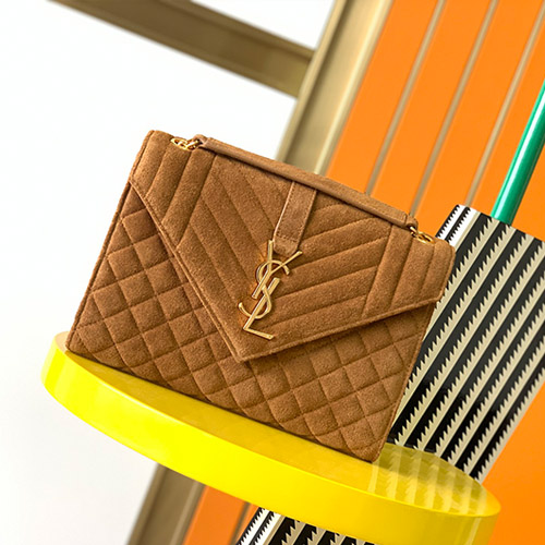 입생로랑 YSL 마틀라세 엔벨로프 백 미듐 487206