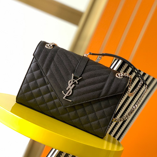 입생로랑 YSL 마틀라세 엔벨로프 백 미듐 487206