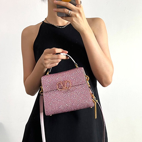 발렌티노 가라바니 VSling 스몰 임벨리쉬 토트백 545303
