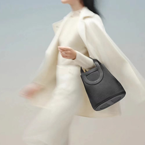 에르메스 인더루프  피코탄 18cm  HS2306088