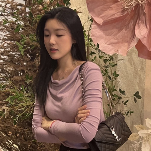 생로랑 마틀라세 엔벨롭 (스몰) 레더 숄더백  600195