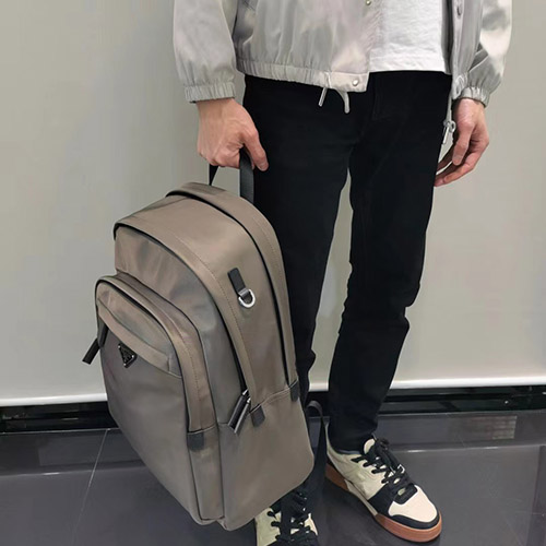 프라다 리나일론 백팩  2VZ048