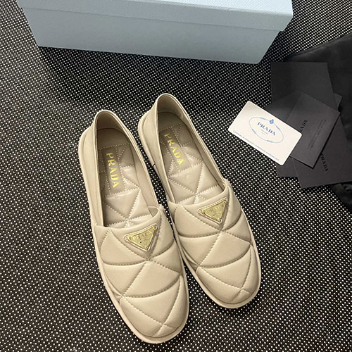 프라다 여성용 로퍼 PD2308089