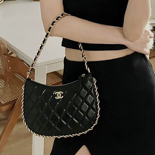 샤넬 라지 호보 백 블랙 AS4368 B13699 94305 
