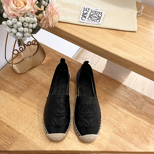 로에베  신상 에스파듀 L2309083