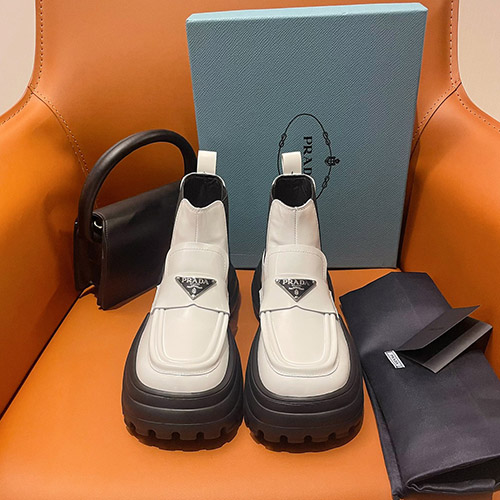 프라다 신상 부츠 PD2309074