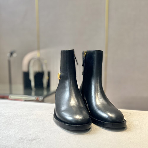 발렌티노 신상 부츠 V2309094