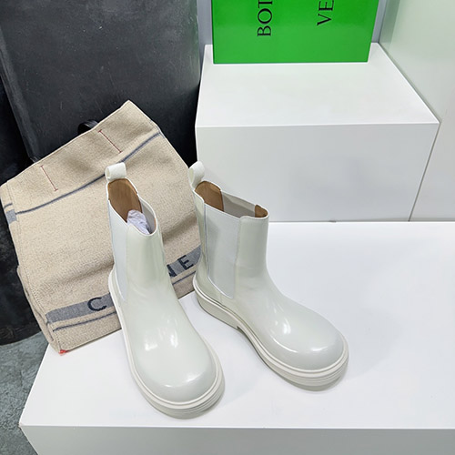 보테가 신상 앵글부츠 BG2309036
