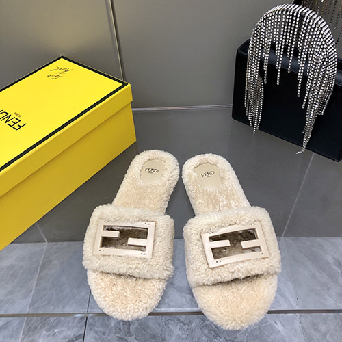 펜디 신상 슬리퍼 P2309019