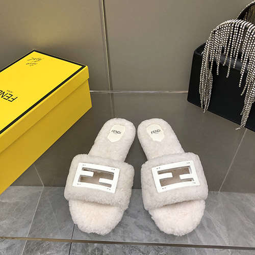 펜디 신상 슬리퍼 P2309019