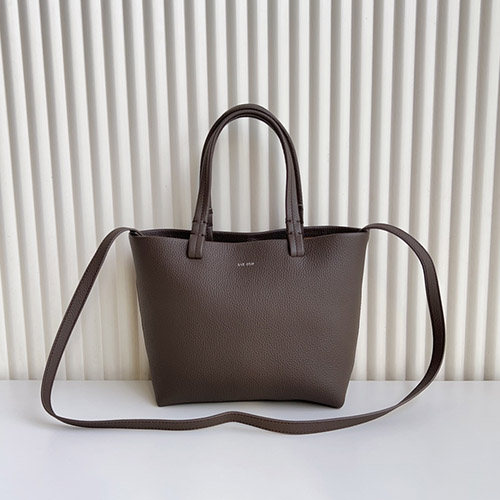 더 로우 Tote 78065 (송아지 가죽)