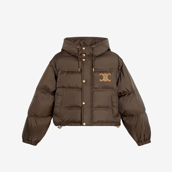셀린느 라이트웨이트 나일론 크롭 트리옹프 다운 자켓 초콜렛 2W661901V - Celine Cropped Triomphe Down Jacket in Lightweight Nylon Chocolate