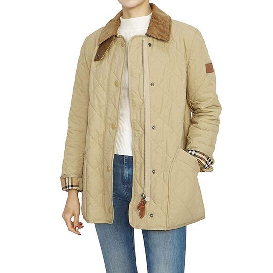 버버리 여성 퀄팅 자켓 COTSWOLD 8021468 베이지
