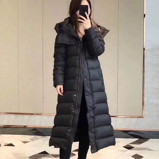 버버리 여성패딩 AH9377