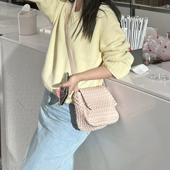 보테가 베네타 미니 코블 숄더백 762711 - Bottega Veneta Mini Cobble Shoulder Bag