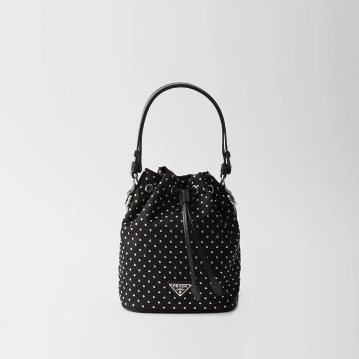 프라다 리나일론 미니 백 스터드 블랙 1BE067 - Prada Re-Nylon Mini-Bag with Studs Black