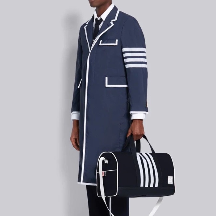 톰브라운 남성 블랙 키폴 - Thom Browne Mens Black Keepall